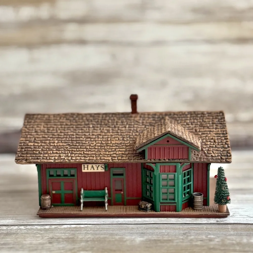 Hallmark Sarah Plain and Tall 5-Pc Christmas Village Set w/ Boxes Rustic Charm
